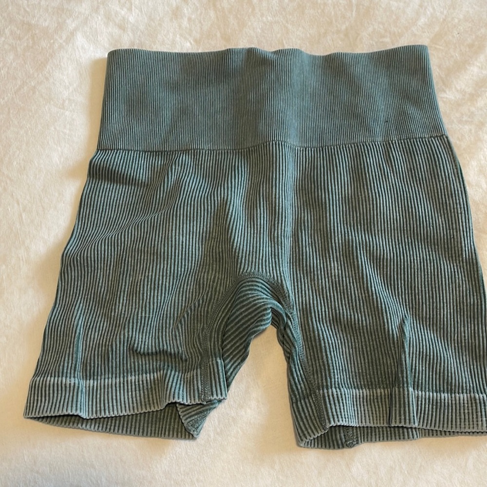 Colsie biker shorts